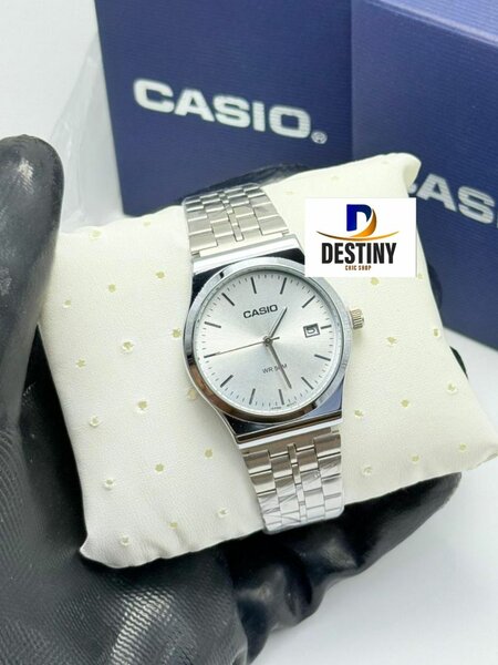 Montre Casio en acier