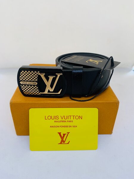 Ceinture en cuir nouveau