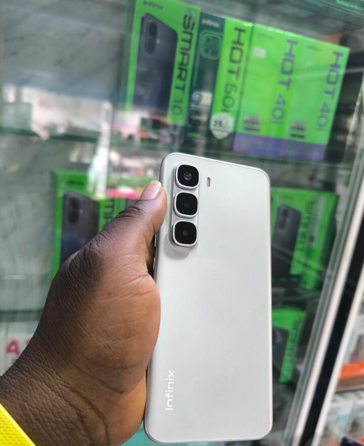 Infinix HOT 60 Pro+ 128GB