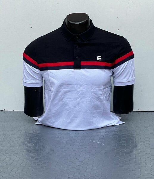 T-shirt polo
