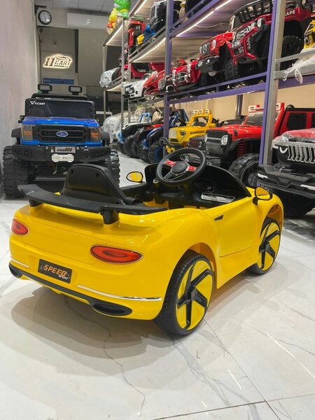 Voiture électrique enfant jaune