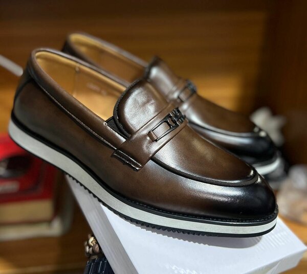 Mocassins élégants en cuir