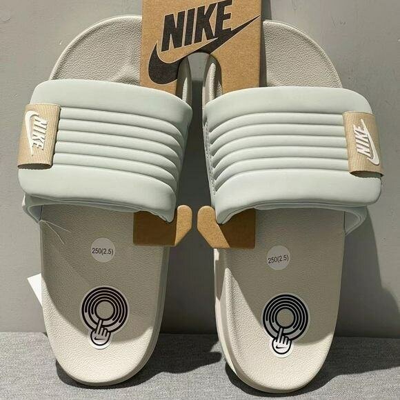 Tongs Nike confortables