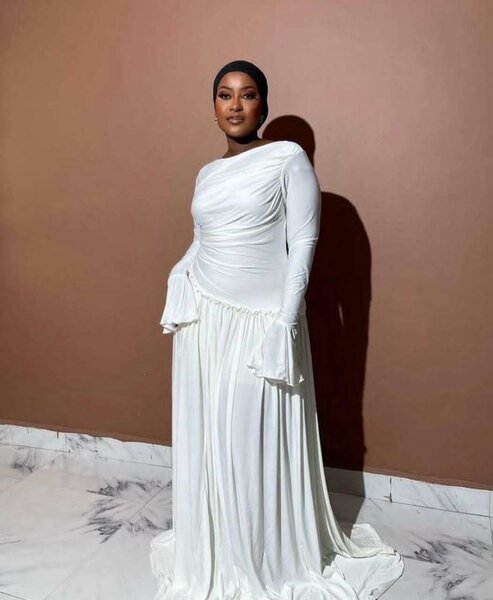 Robe élégante longue soirée