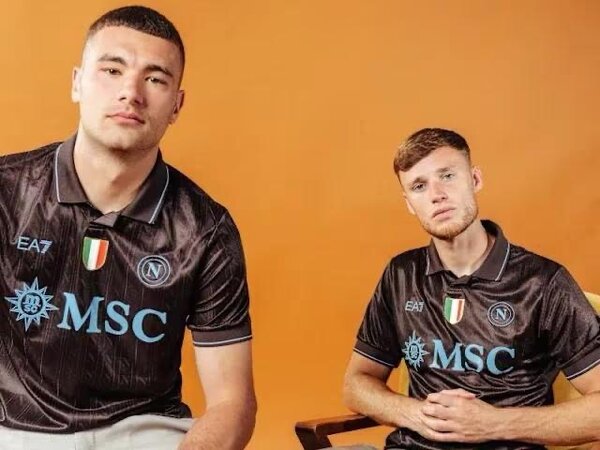 Maillot de football EA7 Napoli