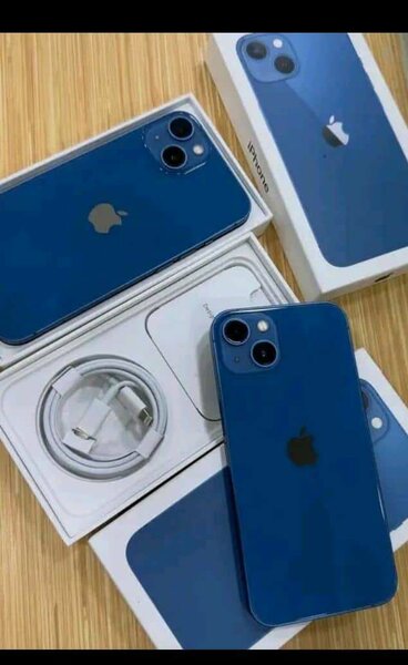 iPhone 13 Bleu - Neuf