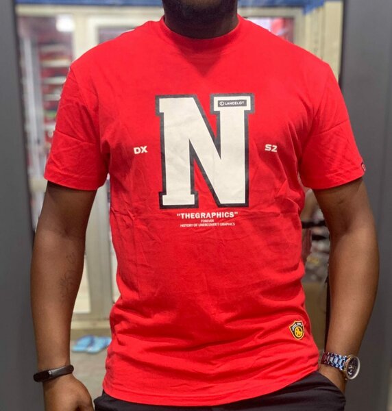 𝐭𝐞𝐞𝐬𝐡𝐢𝐫𝐭