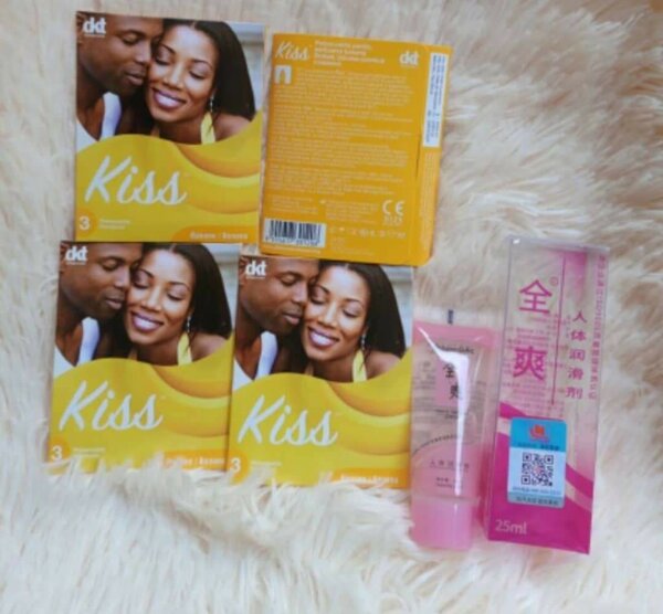 Kit condom masculin et lubrifiant