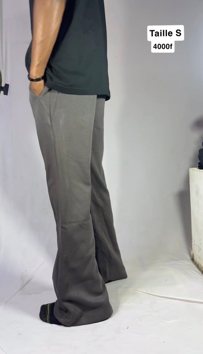 Pantalon évasé gris pour homme