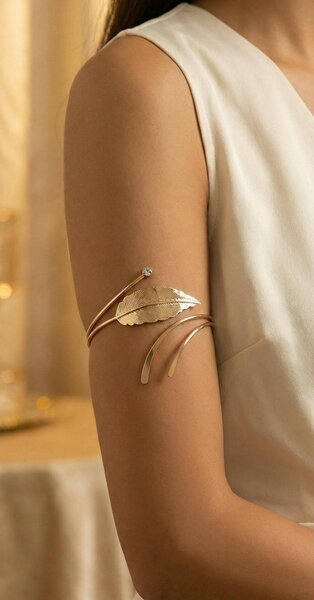 Bracelet de bras élégant