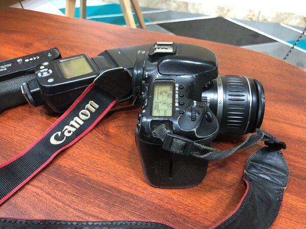 Appareil photo Canon DSLR