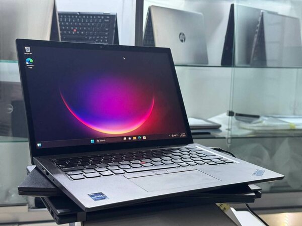 Lenovo ThinkPad Yoga L13
