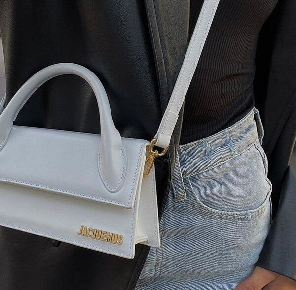 Sac à main blanc élégant