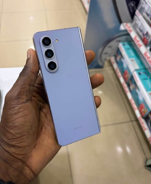 Samsung Galaxy S23 Ultra Smartphone