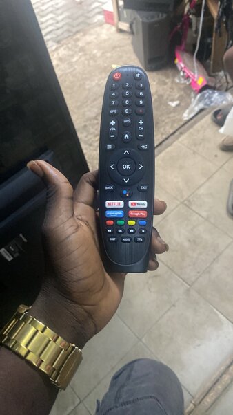 Télécommande universelle Smart TV