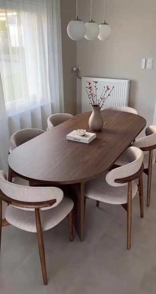 Table à manger bois ovale