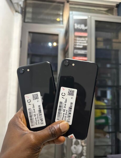 iPhone SE 2 Generation 128gig