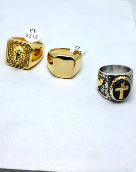 Bague Yin Yang dorée élégante