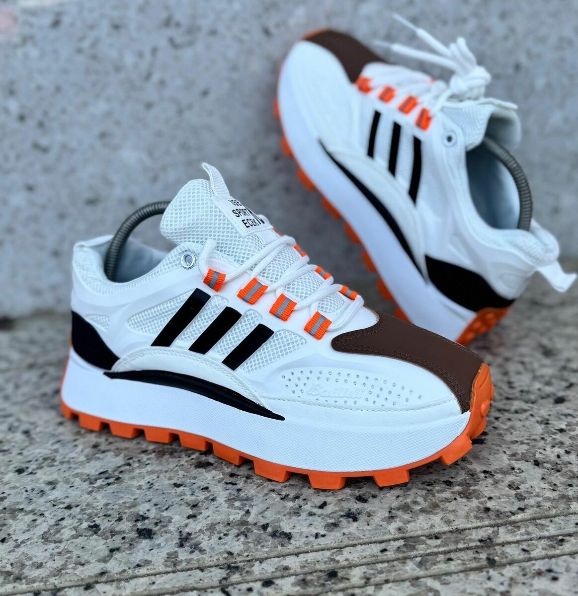 Sneakers de sport colorés