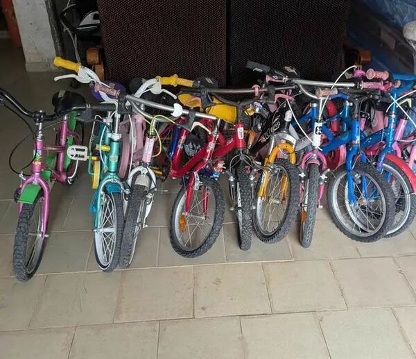 Vélos Enfants Colorés