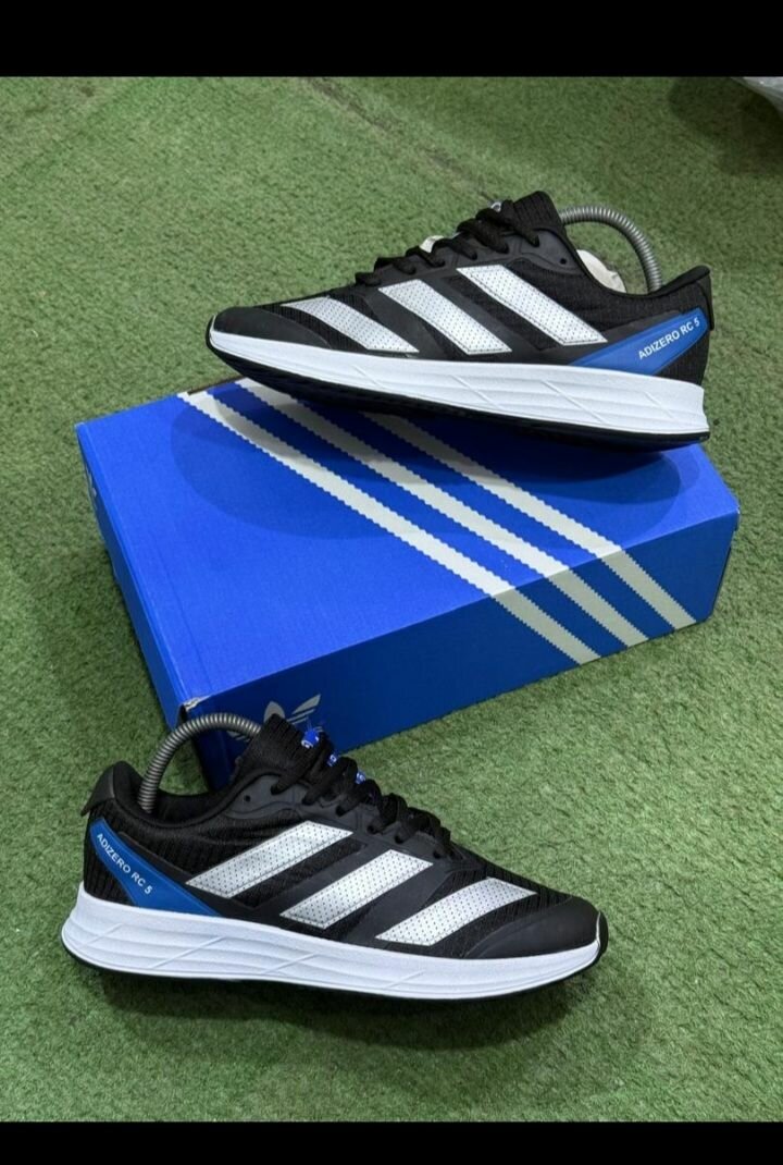 Baskets Adidas légères