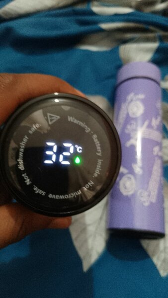 Gourde intelligente avec thermomètre