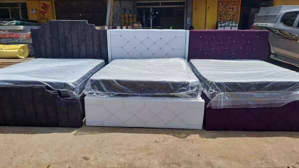 Double bed with mattress for sell