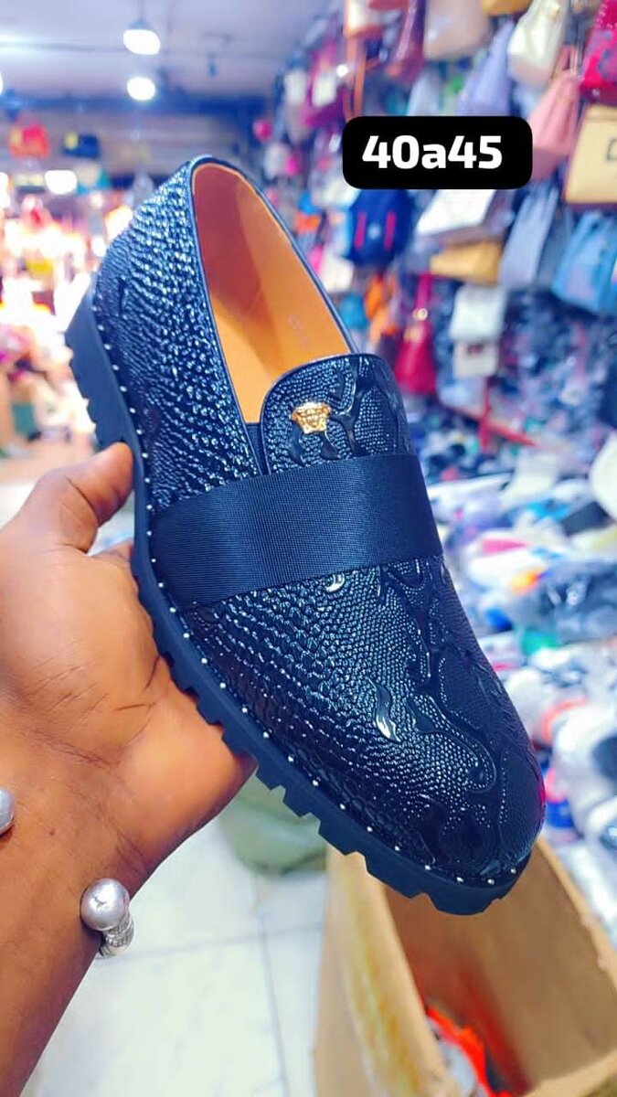 Chaussures habillées élégantes