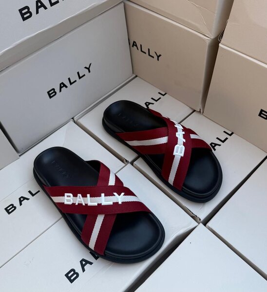 Sandales Bally élégantes