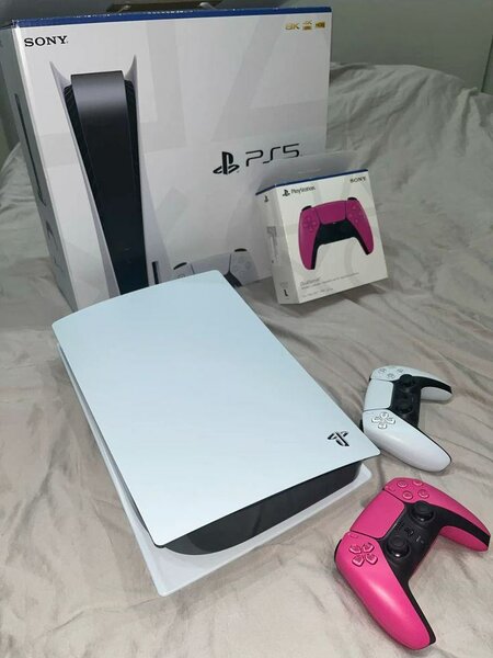 Console PS5 avec accessoires