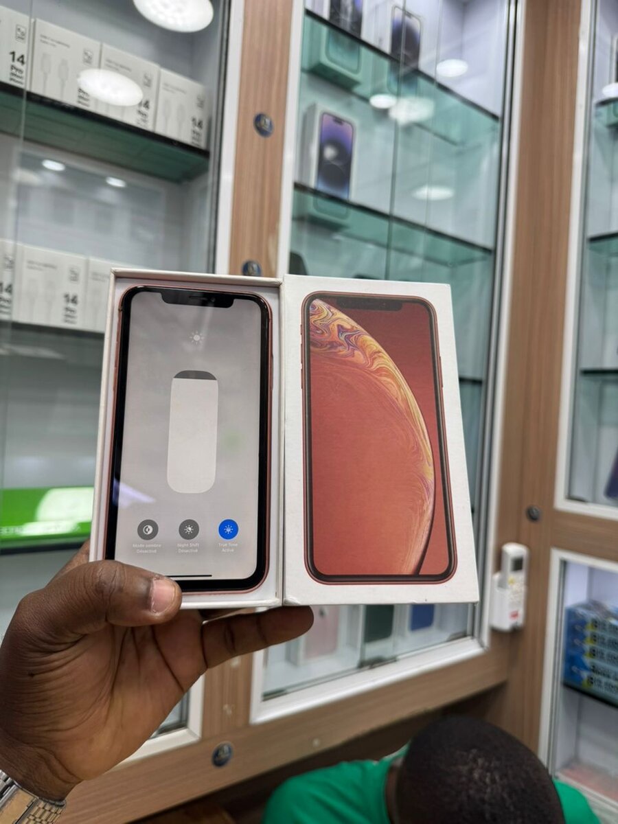 iPhone XR Rouge 64Go