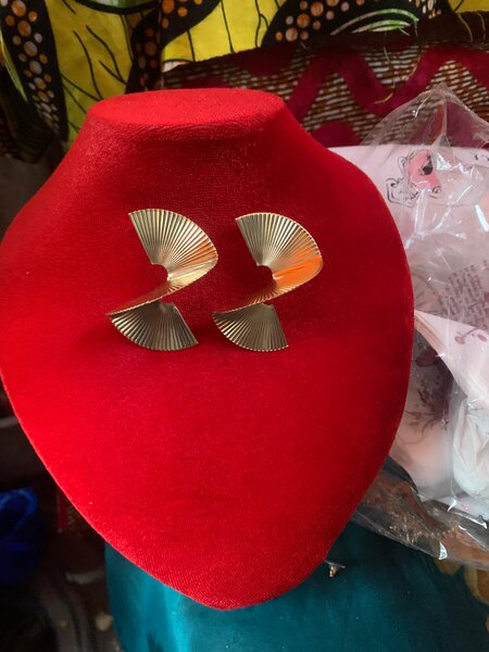 Boucles d'oreilles dorées