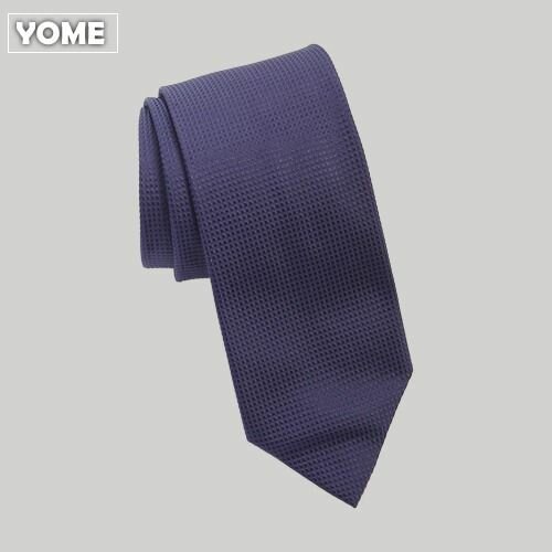 Cravate élégante bleue texturée