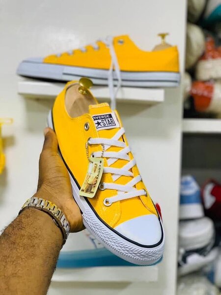 All Star Converse jaunes vives