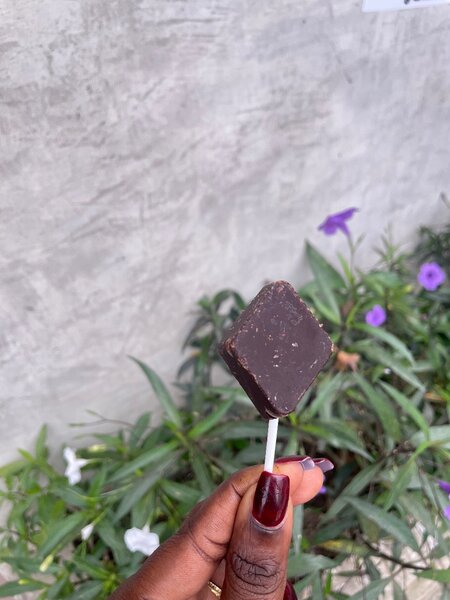 en gros lot de 70 chocolats