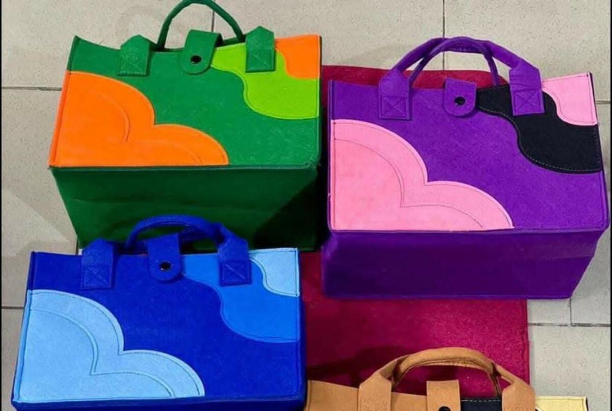 Mini sac à main feutre