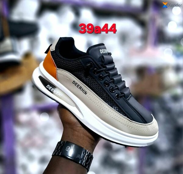 Sneakers modernes DEERHIN