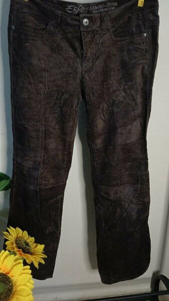 Pantalon en velours brun chic