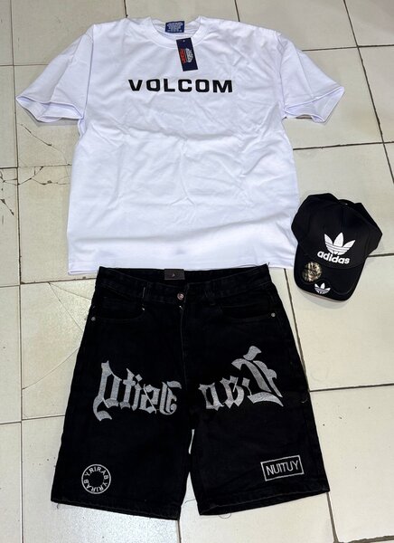 Ensemble sport décontracté