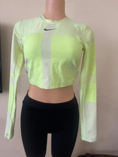 Nike Top Sport Femme Vert et Blanc