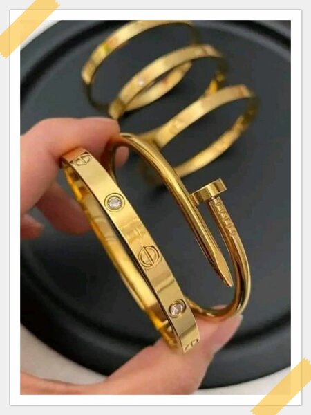 Bracelet en or élégants