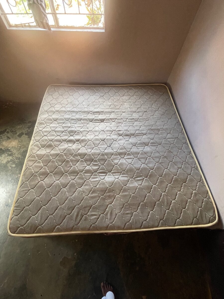 King size bed for sale