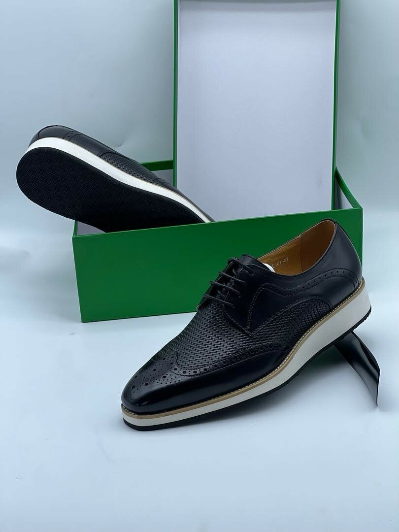 CLARKS EXECUTIVE CLASSIC