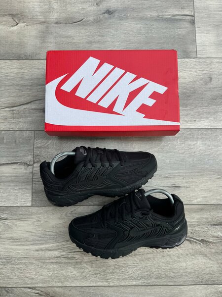 Chaussures Nike noires pour hommes