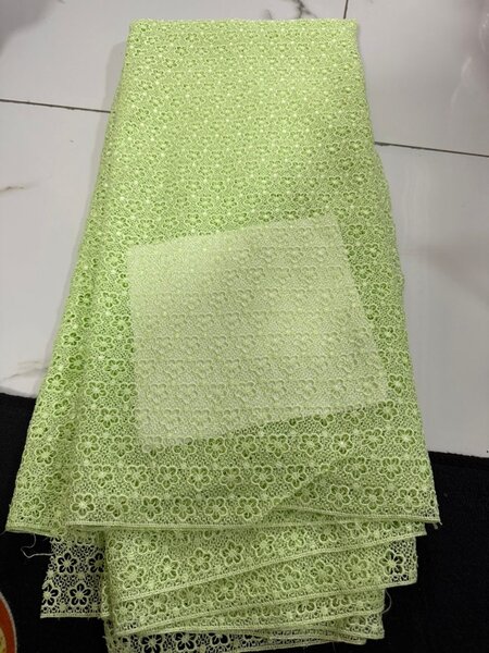 Dentelle guipure élégante