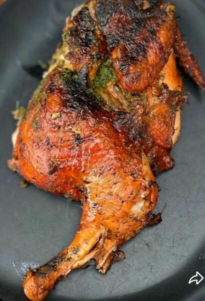 Poulet braisé savoureux(demi)