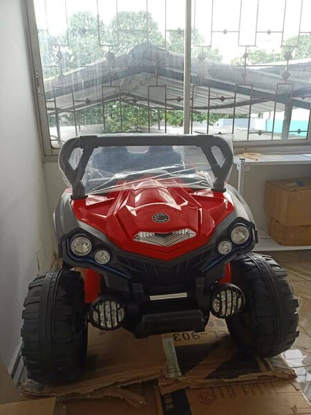 Véhicule électrique pour enfants