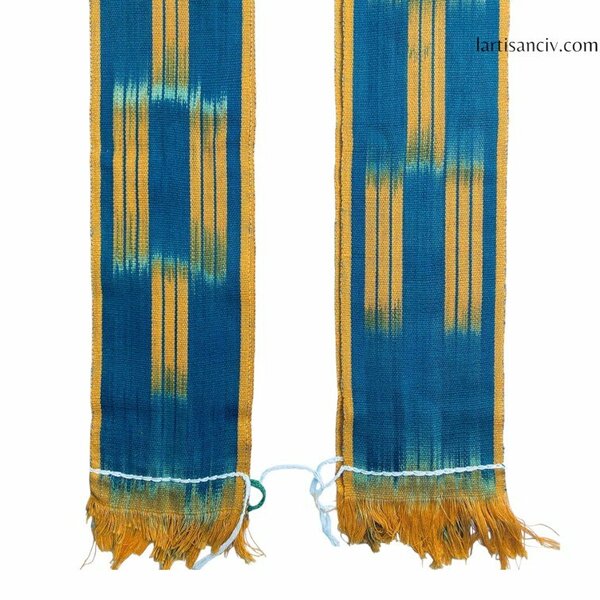 Écharpe en soie bleu et or