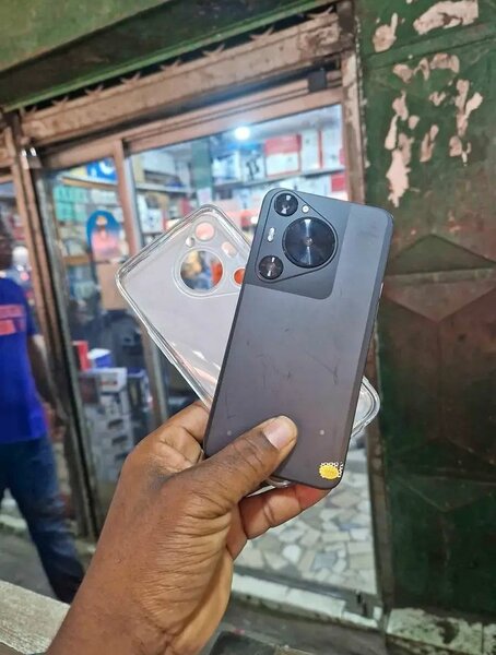 Téléphone portable débloqué