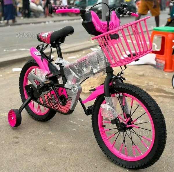 Vélo Enfant Rose avec Panier